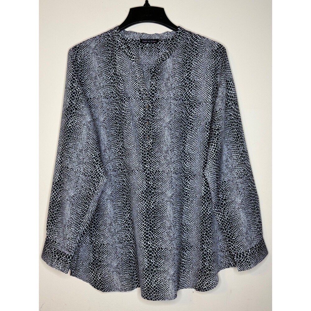Violet & Claire Women's Animal Print Long Sleeve Shirt Size 2X